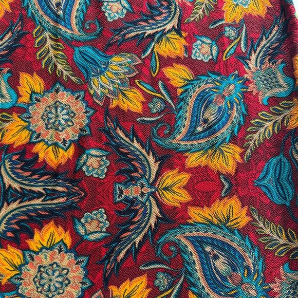 Lularoe New with Tags Cassie Pencil Skirt Made In USA Woman’s Size XS - Picture 6 of 7